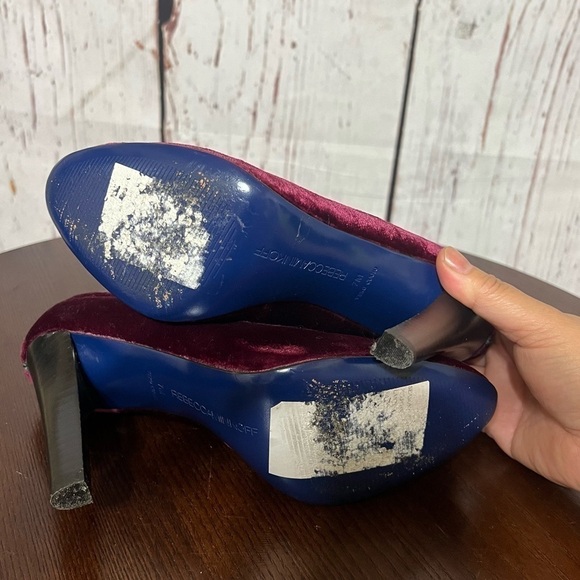 REBECCA MINKOFF woman’s velvet burgundy 4” heel almond toe pumps Size 7 EuC - Picture 14 of 14